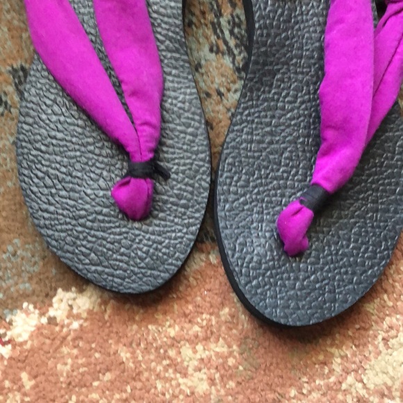 Womens size xl (11) tek gear black and purple sandals - Picture 8 of 8